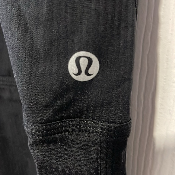 Lululemon Athletica Charcoal Joggers - Picture 2 of 4